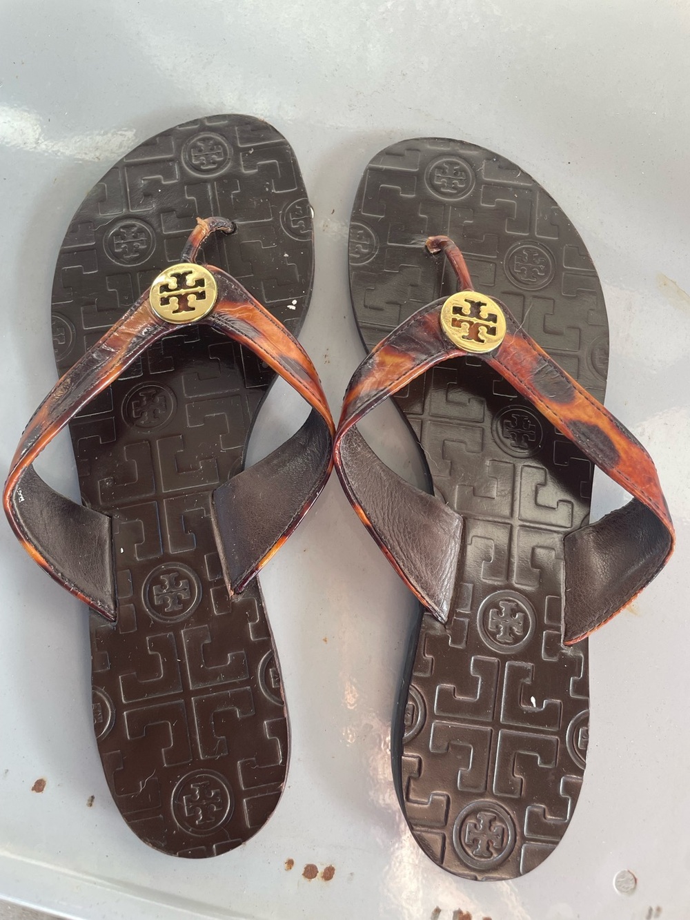 Tory Burch Brown Leather Flip Flops with Tortoiseshell-Trim Straps